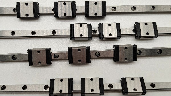 導(dǎo)得精導(dǎo)軌